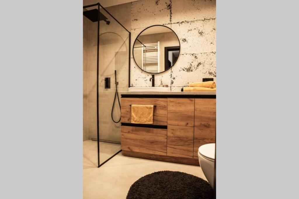 Apartament Twierdza Z Widokiem Na Jezioro 奥斯特罗达 外观 照片
