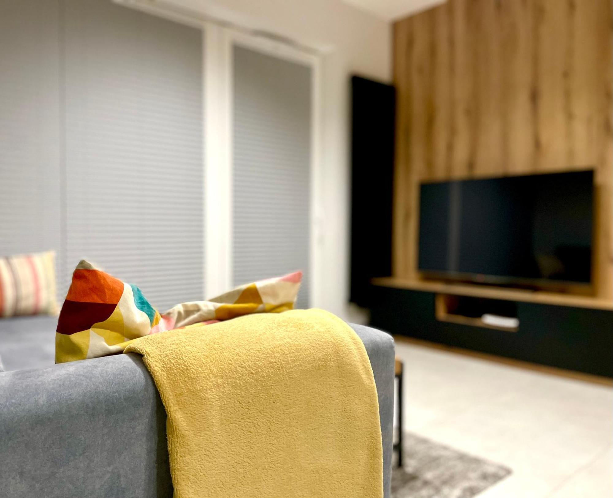 Apartament Twierdza Z Widokiem Na Jezioro 奥斯特罗达 外观 照片